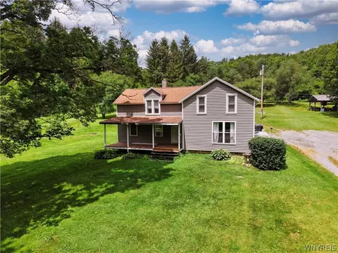 7385 Toad Hollow Rd, Mansfield, NY 14755