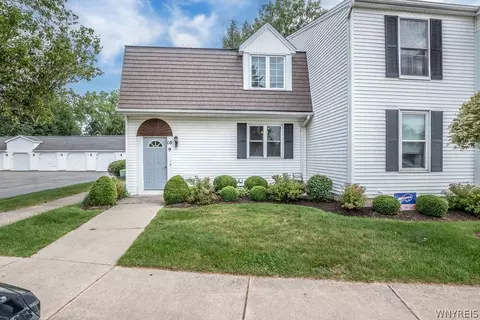 4755 Chestnut Ridge Rd #9, Amherst, NY 14228