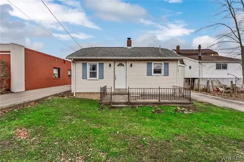 4423 Union Rd, Cheektowaga, NY 14225