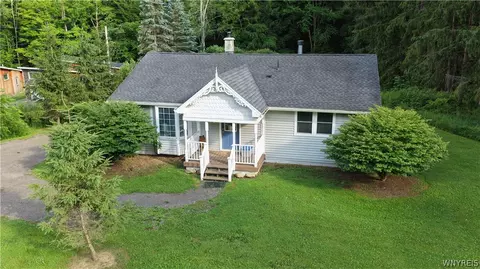 6887 Route 242 W, Ellicottville, NY 14731