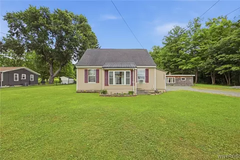 12081 Gowanda State Rd, North Collins, NY 14111