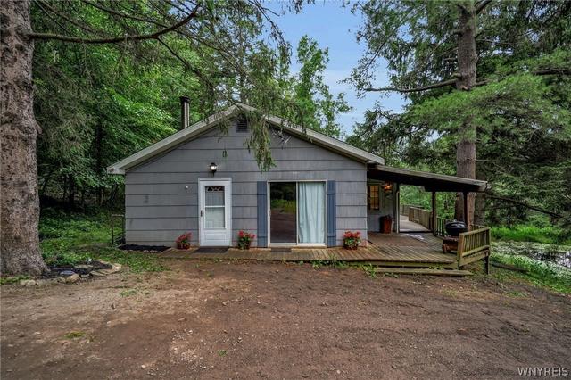 7126 Boston Cross Rd #E, Boston, NY 14025