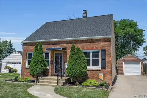 68 Clark St, Buffalo, NY 14223