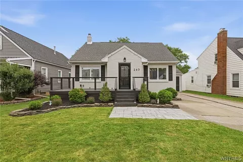 245 Woodridge Ave, Cheektowaga, NY 14225