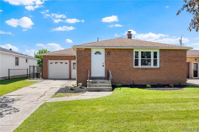 19 Davidson Dr, Depew, NY 14043