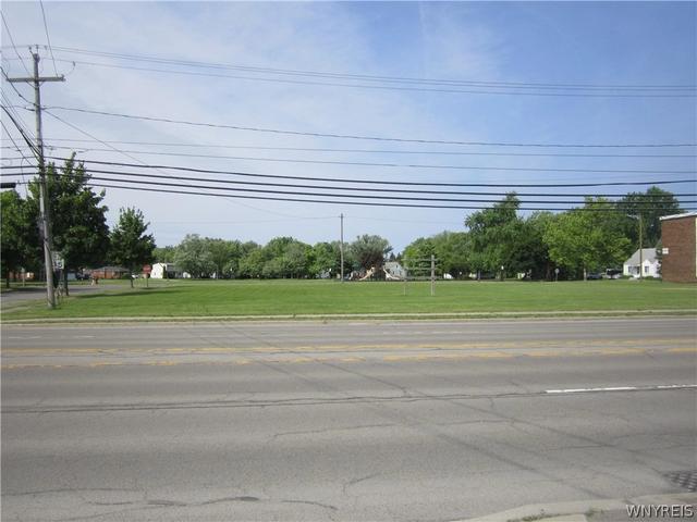 Vl Military Road, Niagara, NY 14304