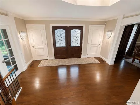 2 Gothic Ledge, Lockport, NY 14094 photo 5