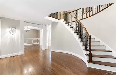 2 Gothic Ledge, Lockport, NY 14094 photo 3