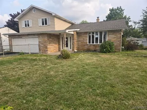4225 E Frontier Dr, Buffalo, NY 14219