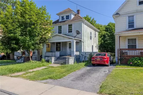 1703 Niagara St, Niagara Falls, NY 14303