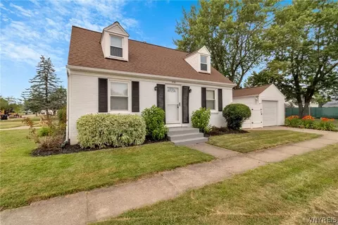 438 Highland Ave, Buffalo, NY 14223