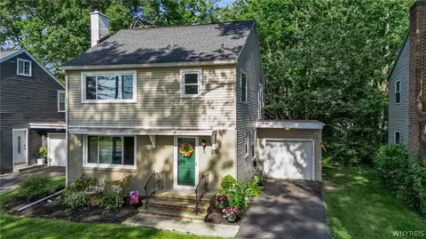 95 Victory Ave, Hamburg, NY 14075