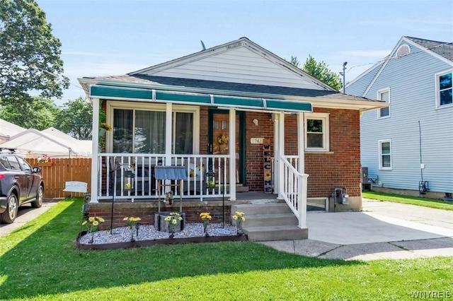 567 74th St, Niagara Falls, NY 14304