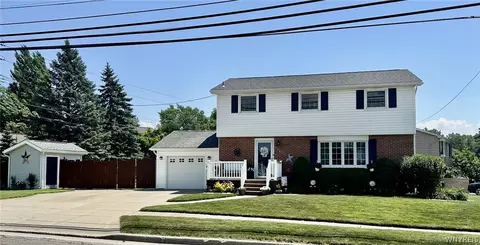 573 Columbia Ave, Depew, NY 14043