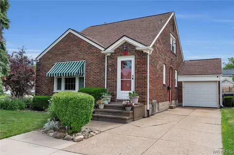 75 Fairbanks Ave, Buffalo, NY 14223