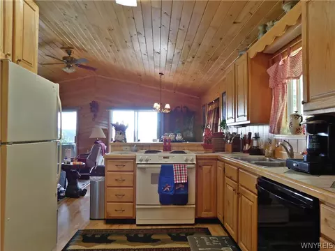 Kitchen - 2982 Buffalo Street Ext, Olean, NY 14760 photo 1 of 4