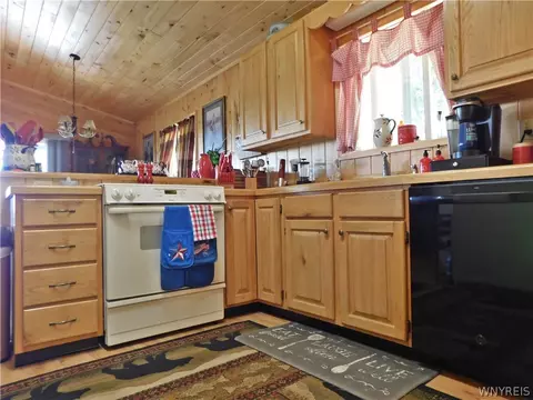 Kitchen - 2982 Buffalo Street Ext, Olean, NY 14760 photo 4 of 4