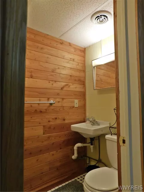 Bath - 2982 Buffalo Street Ext, Olean, NY 14760 photo 2 of 3
