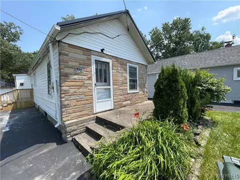 959 Erie Ave, North Tonawanda, NY 14120