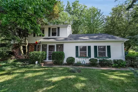 5508 George Dr, Hamburg, NY 14075