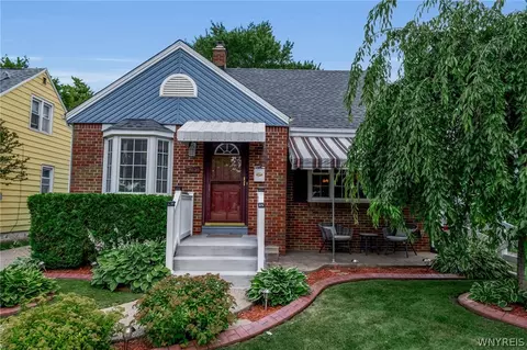 203 Hawthorne Ave, Buffalo, NY 14223