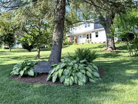 3808 Knightsbridge Rd, Skaneateles, NY 13152