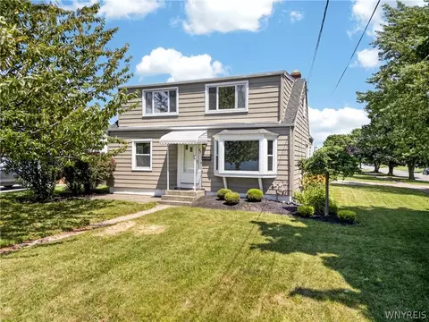 831 Beach Rd, Cheektowaga, NY 14225