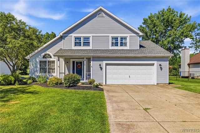 705 Sara Ct, Lewiston, NY 14092