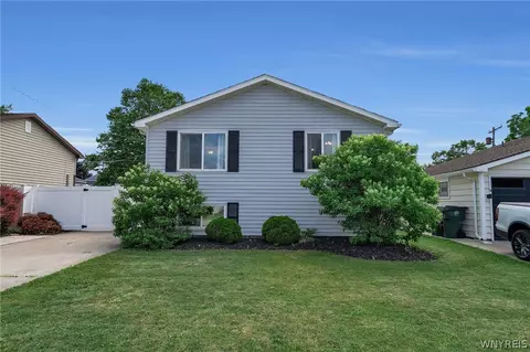 79 Terrell St, Depew, NY 14043