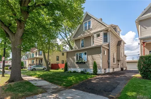 30 Villa Ave, Buffalo, NY 14216