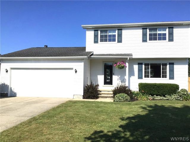 6377 Mayflower Ln, Lake View, NY 14085