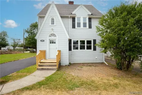 3997 S Park Ave, Hamburg, NY 14075