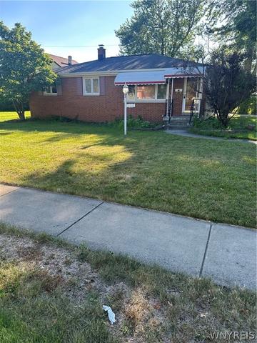 200 Margaret Rd, Amherst, NY 14226