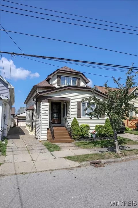 68 Hedwig Ave, Buffalo, NY 14211