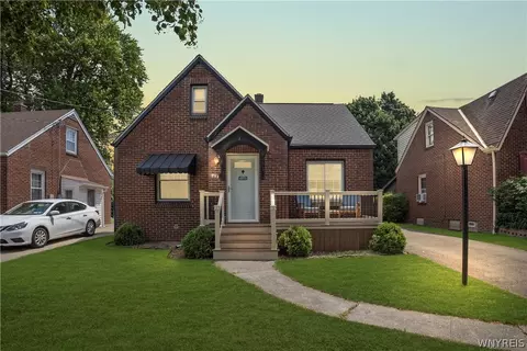 253 S Ogden St #E, Buffalo, NY 14206