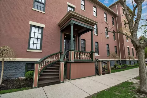 125 Edward St #1F, Buffalo, NY 14201