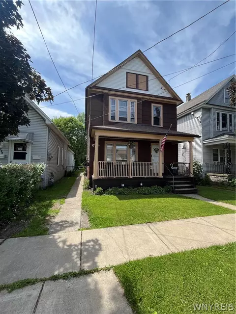 444 Schiller St, Buffalo, NY 14212