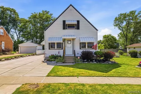 56 Crestview Ave, Cheektowaga, NY 14225