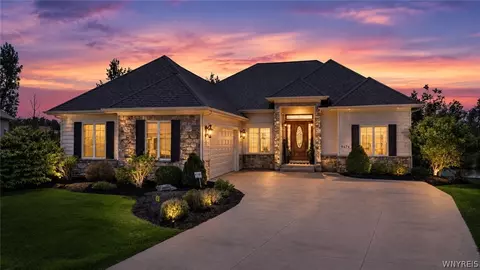 9674 Golden Aster Ct, Clarence Center, NY 14032