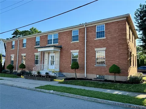 3840 Macklem Ave, Niagara Falls, NY 14305