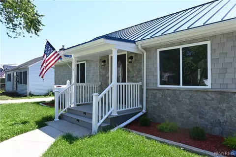 233 Edward St, North Tonawanda, NY 14120