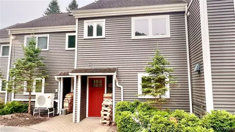 17 Plum Crk, Ellicottville, NY 14731
