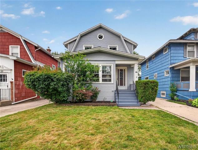 24 Delwood Rd, Kenmore, NY 14217