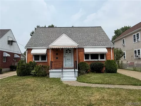277 Kinsey Ave, Kenmore, NY 14217