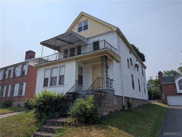 50 Flower St, Buffalo, NY 14214