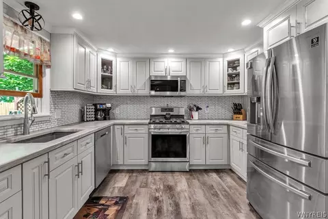 Kitchen - 10875 Howe Rd, Clarence, NY 14031 photo 1 of 5