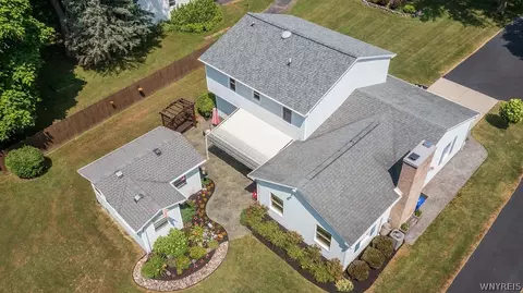View/Area - 10875 Howe Rd, Clarence, NY 14031 photo 1 of 3