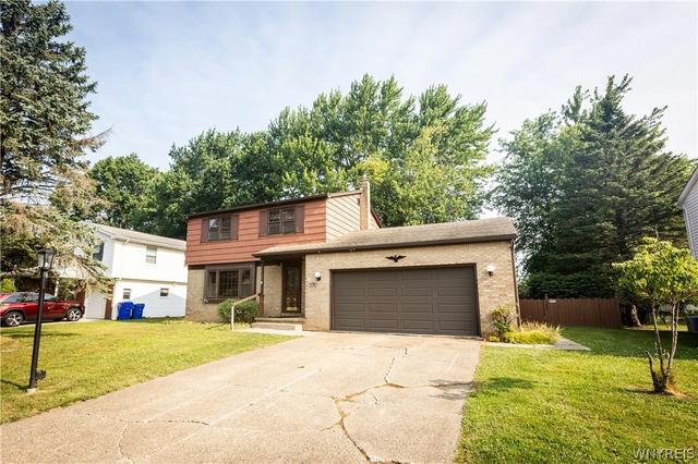 176 Rosewood Dr, West Seneca, NY 14224