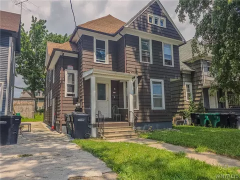 818 Ashland Ave, Niagara Falls, NY 14301