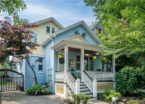 384 Summer St, Buffalo, NY 14213